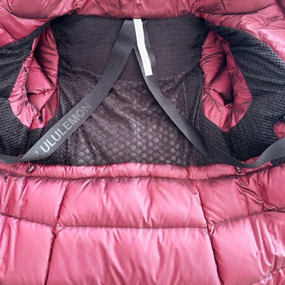 Lululemon Athletica Snow Warrior Jacket - Picture 11 of 15